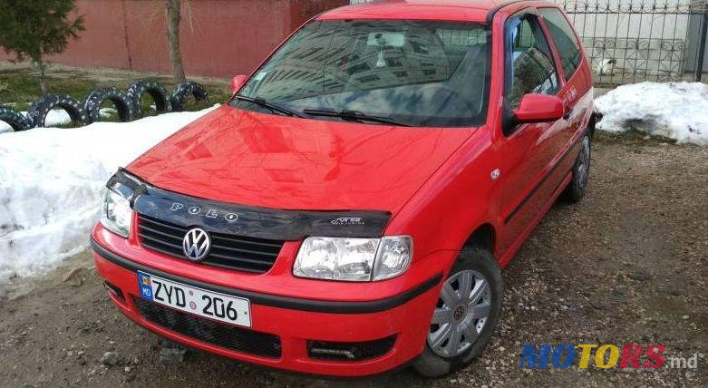 2001' Volkswagen Polo photo #2