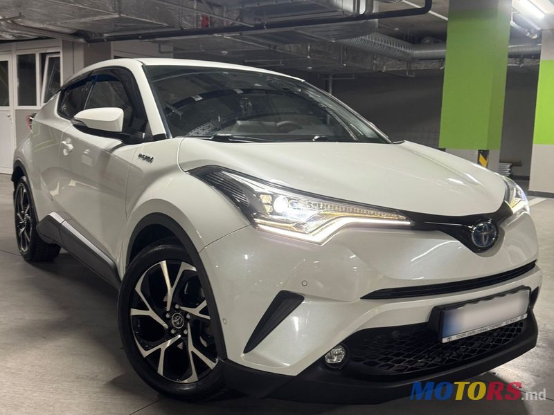 2018' Toyota C-HR photo #5