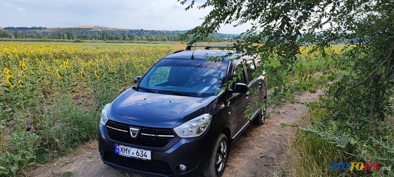 2020' Dacia Lodgy photo #4