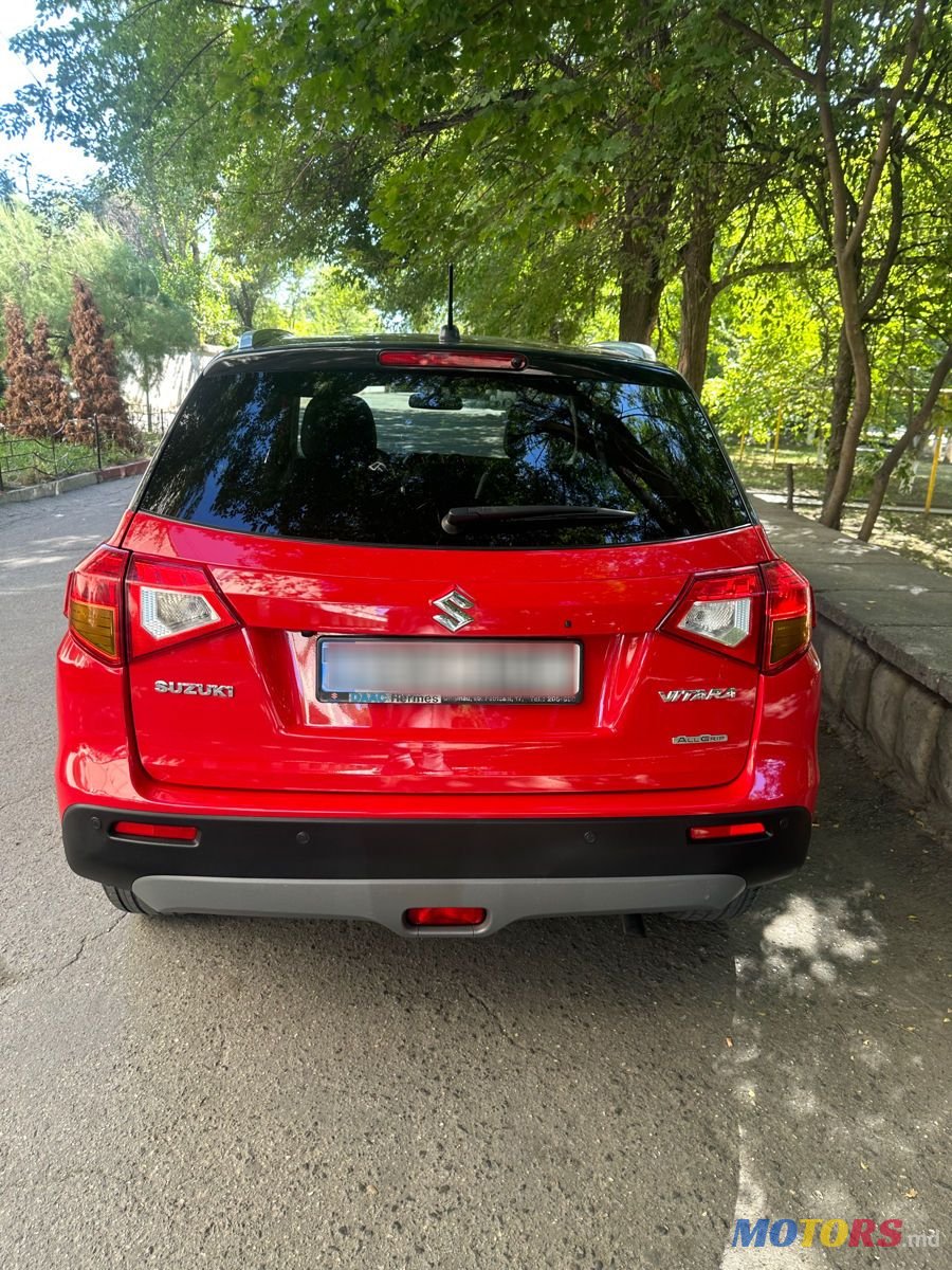 2016' Suzuki Vitara photo #2