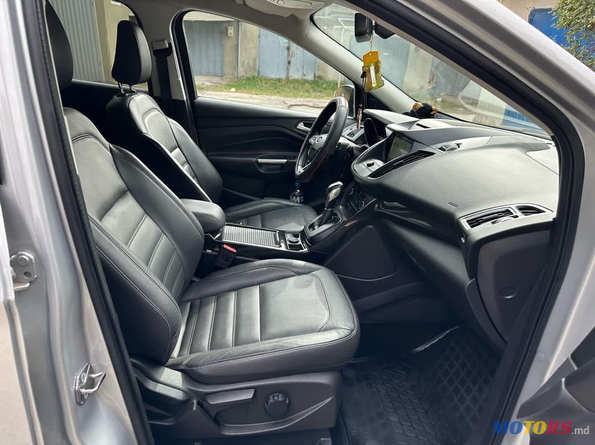 2017' Ford Kuga photo #3