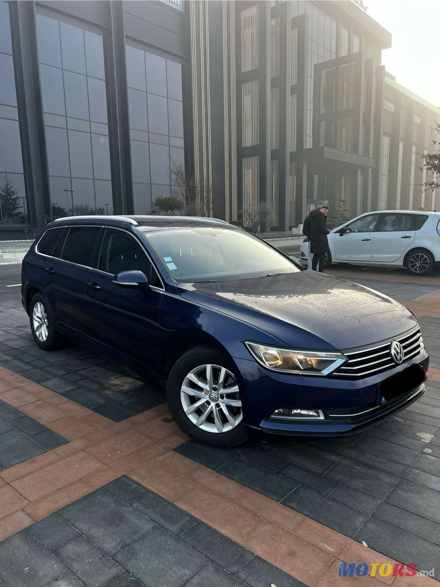 2018' Volkswagen Passat photo #1