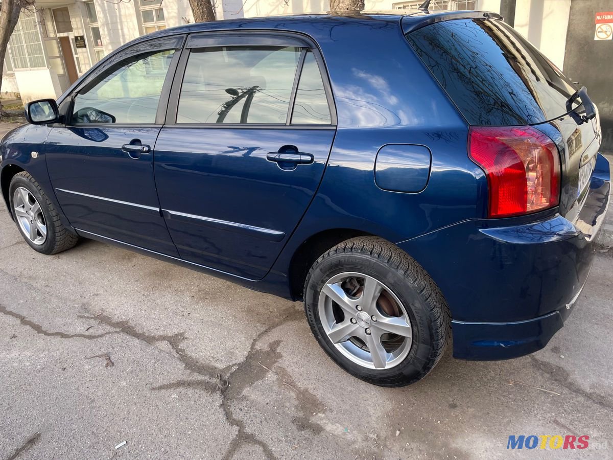 2005' Toyota Corolla photo #3