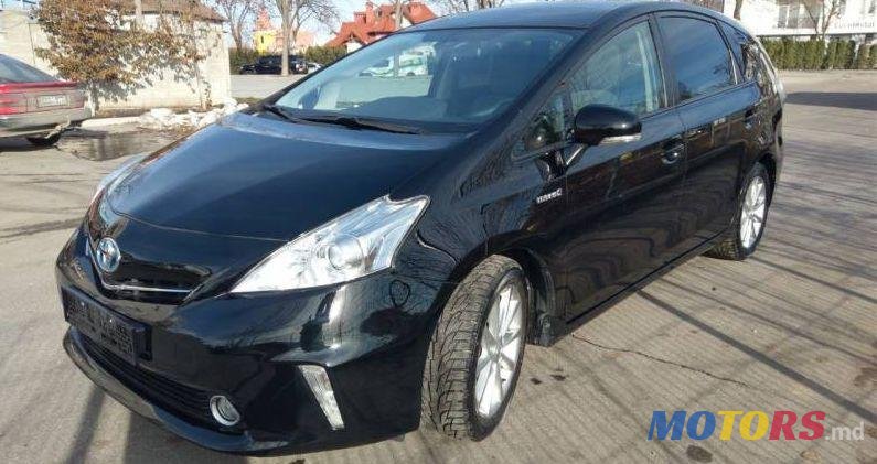 2014' Toyota Prius + photo #1