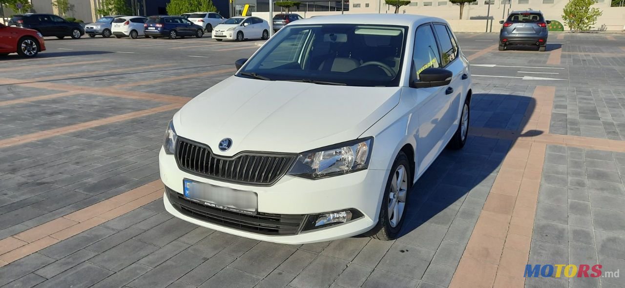2016' Skoda Fabia photo #2