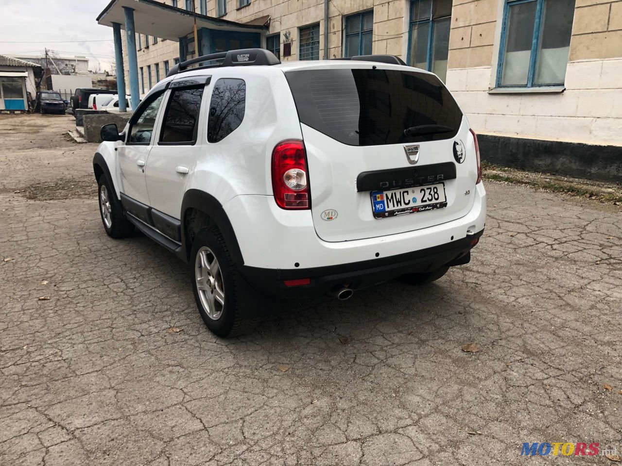 2010' Dacia Duster photo #3