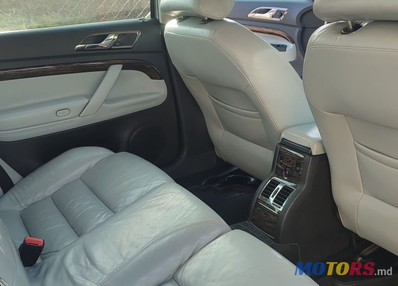2007' Skoda Superb photo #3