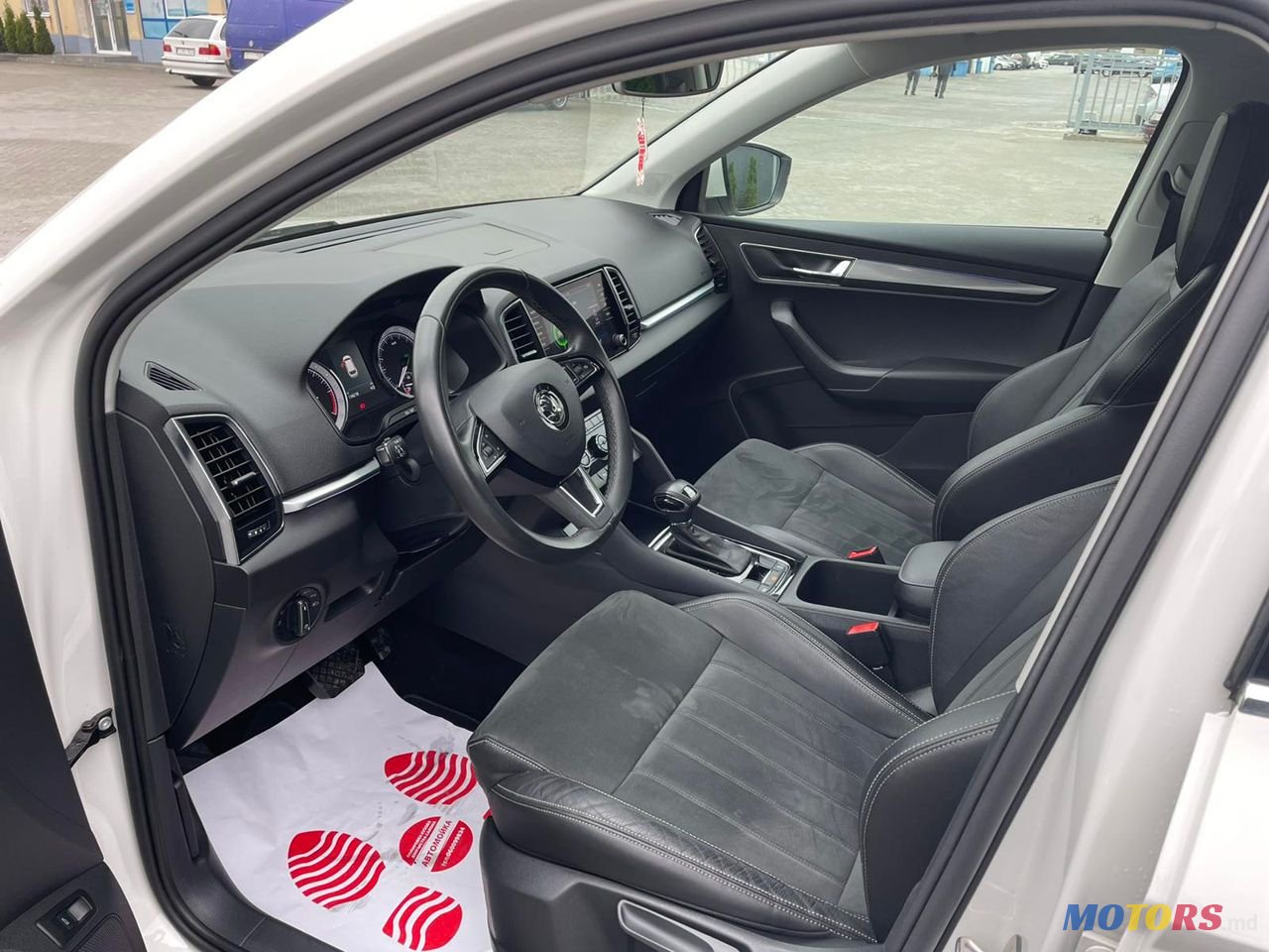 2019' Skoda Karoq photo #6