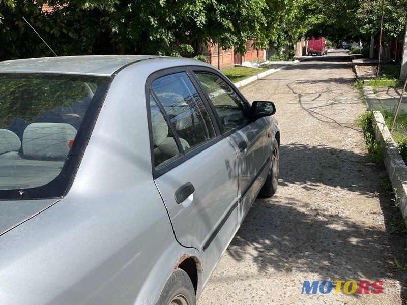 1998' Mazda 323 photo #6