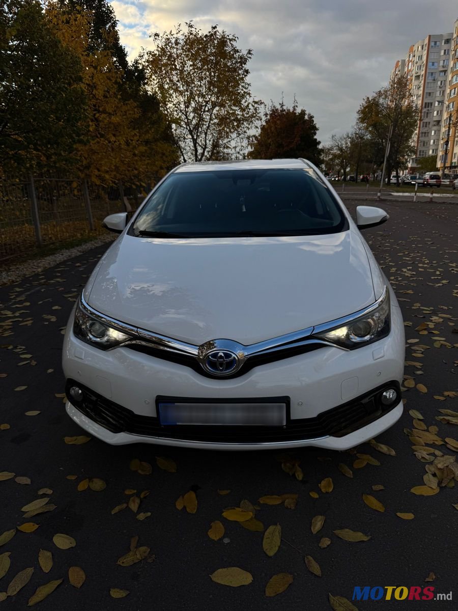 2016' Toyota Auris photo #1
