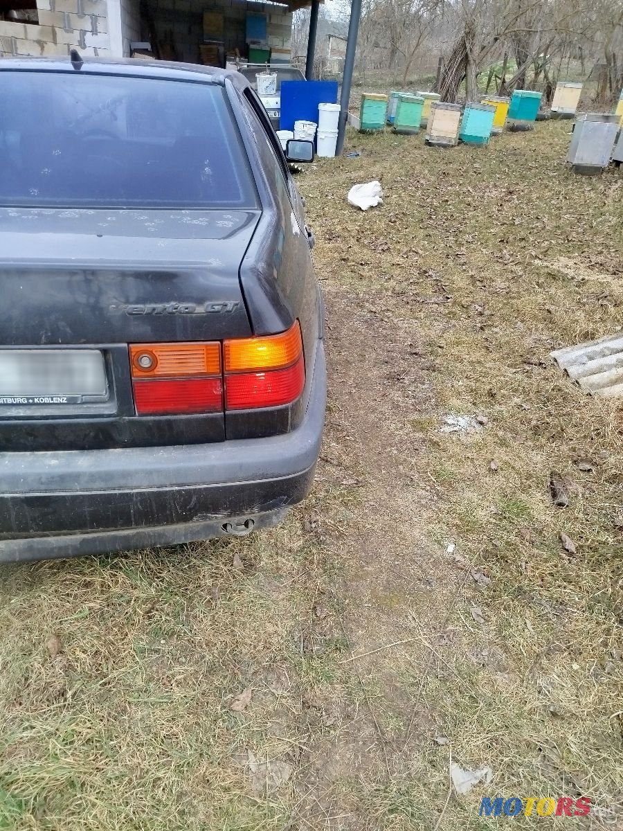 1996' Volkswagen Vento photo #5