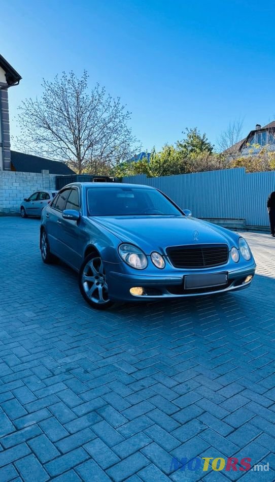 2006' Mercedes-Benz E Класс photo #2
