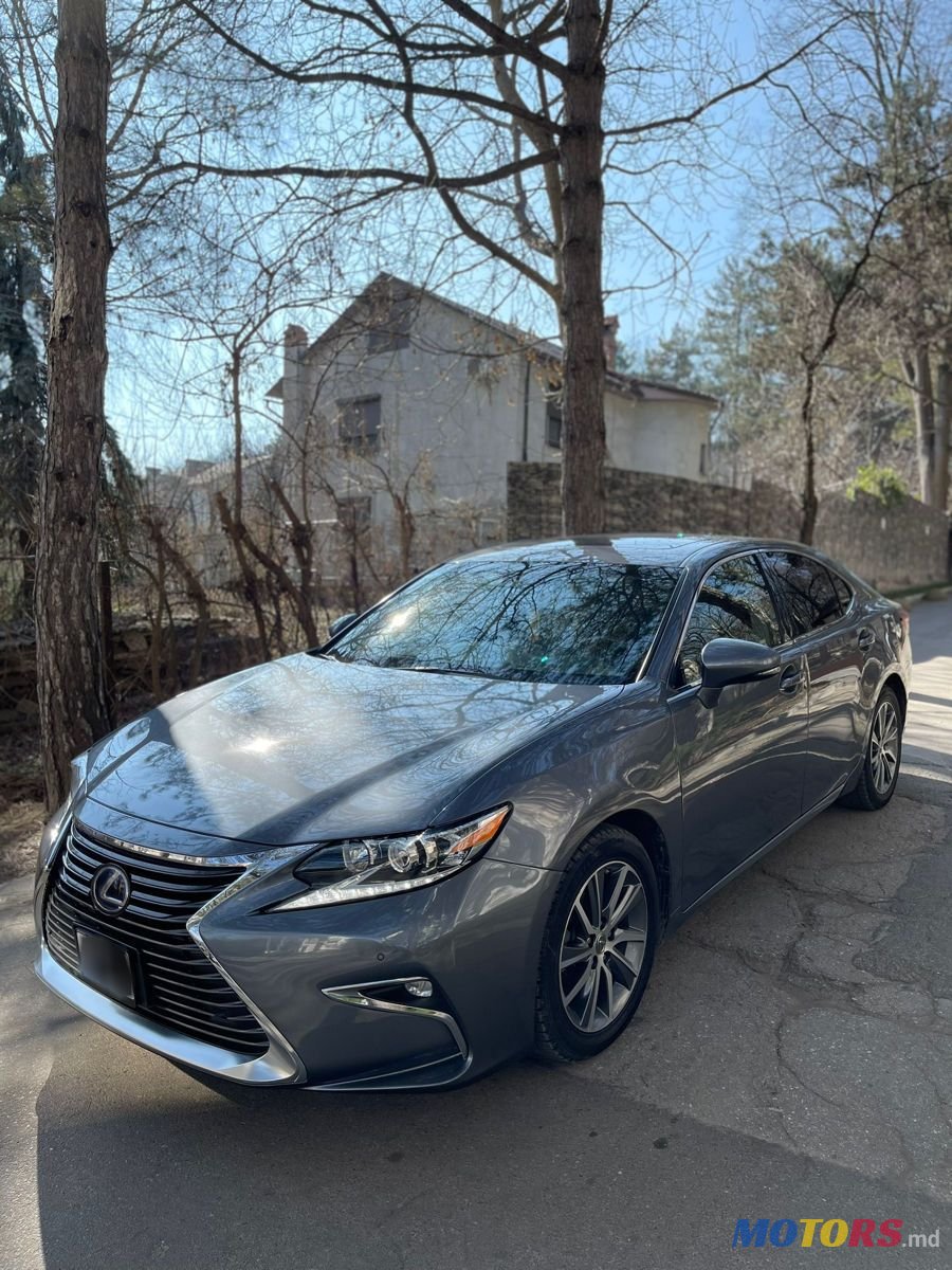 2016' Lexus Es Series photo #2