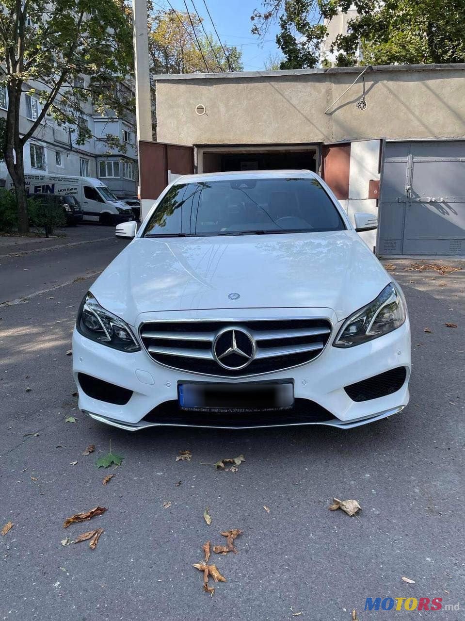 2015' Mercedes-Benz E Класс photo #1