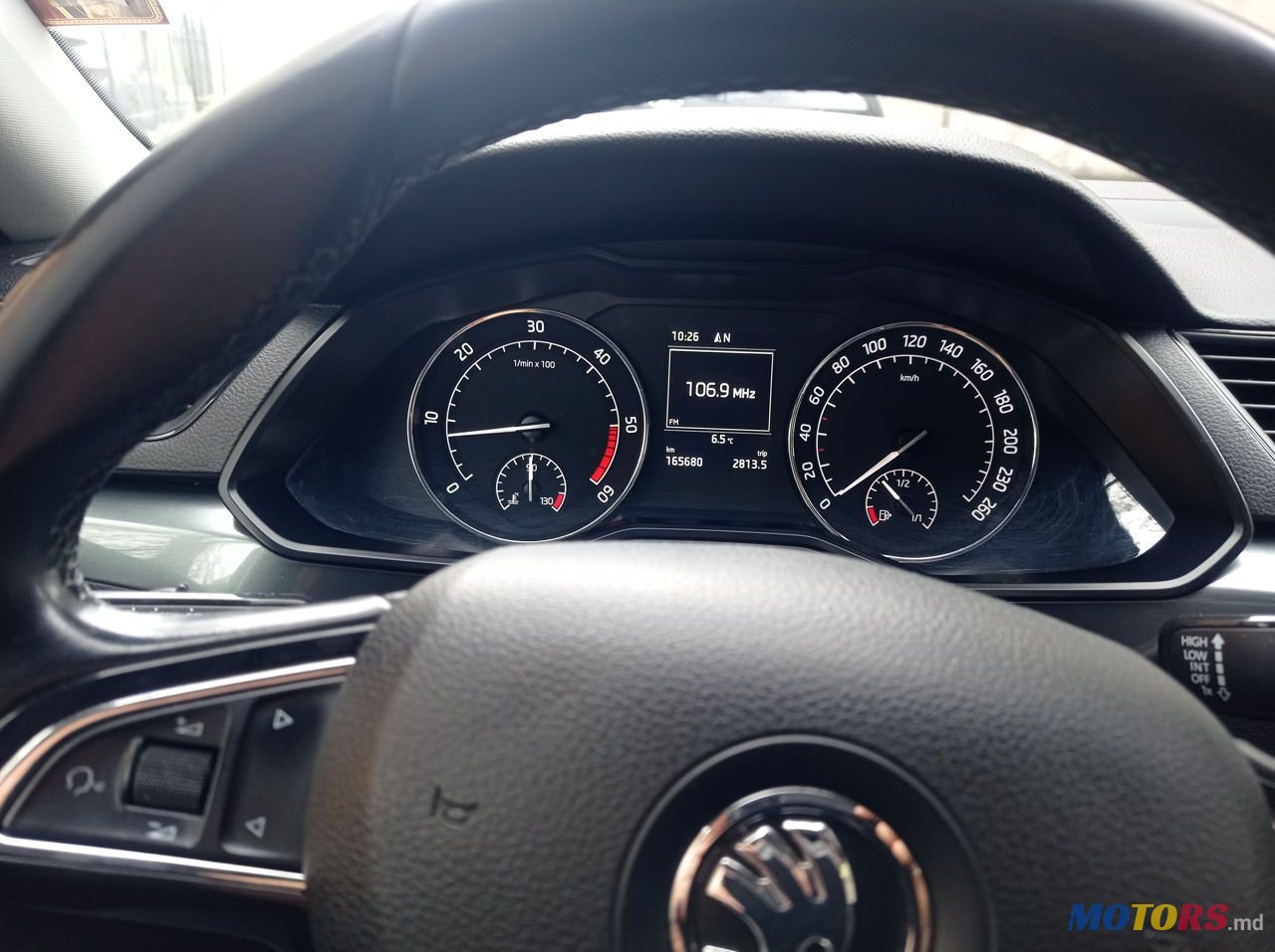 2015' Skoda Superb photo #3