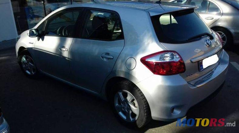 2012' Toyota Auris photo #1