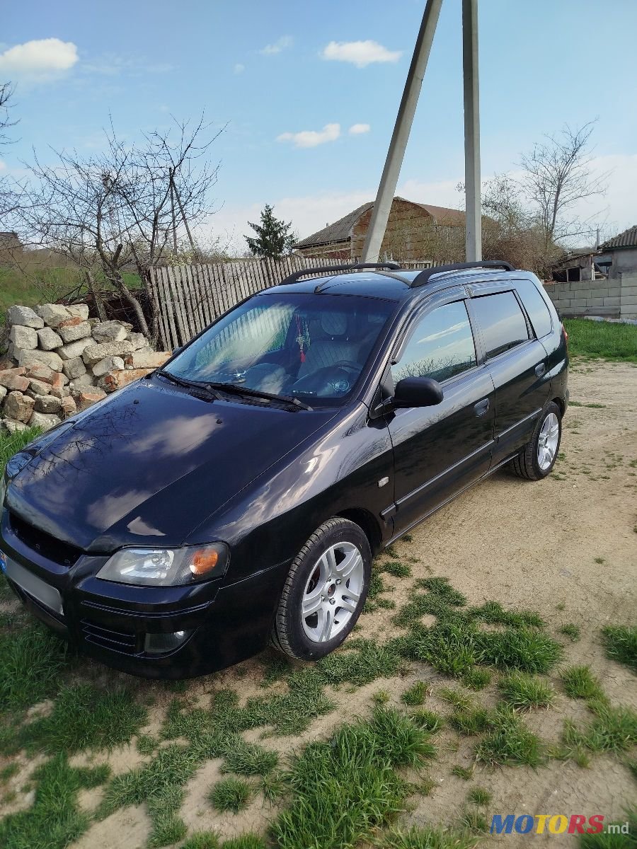 2003' Mitsubishi Space Star photo #1