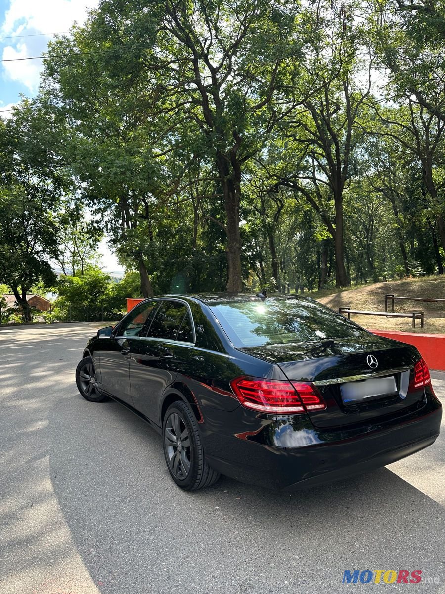 2013' Mercedes-Benz E Класс photo #2