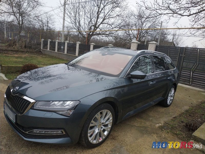 2020' Skoda Superb photo #2