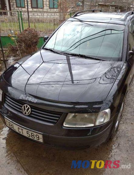 1999' Volkswagen Passat photo #1