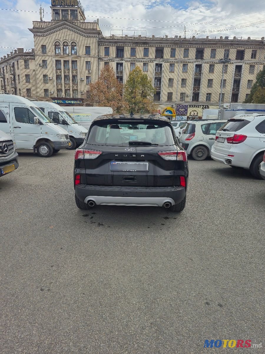 2021' Ford Kuga photo #5