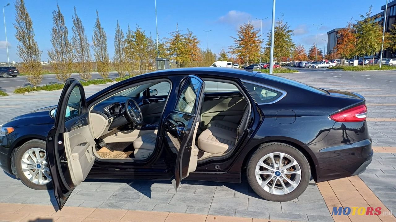 2018' Ford Fusion photo #2