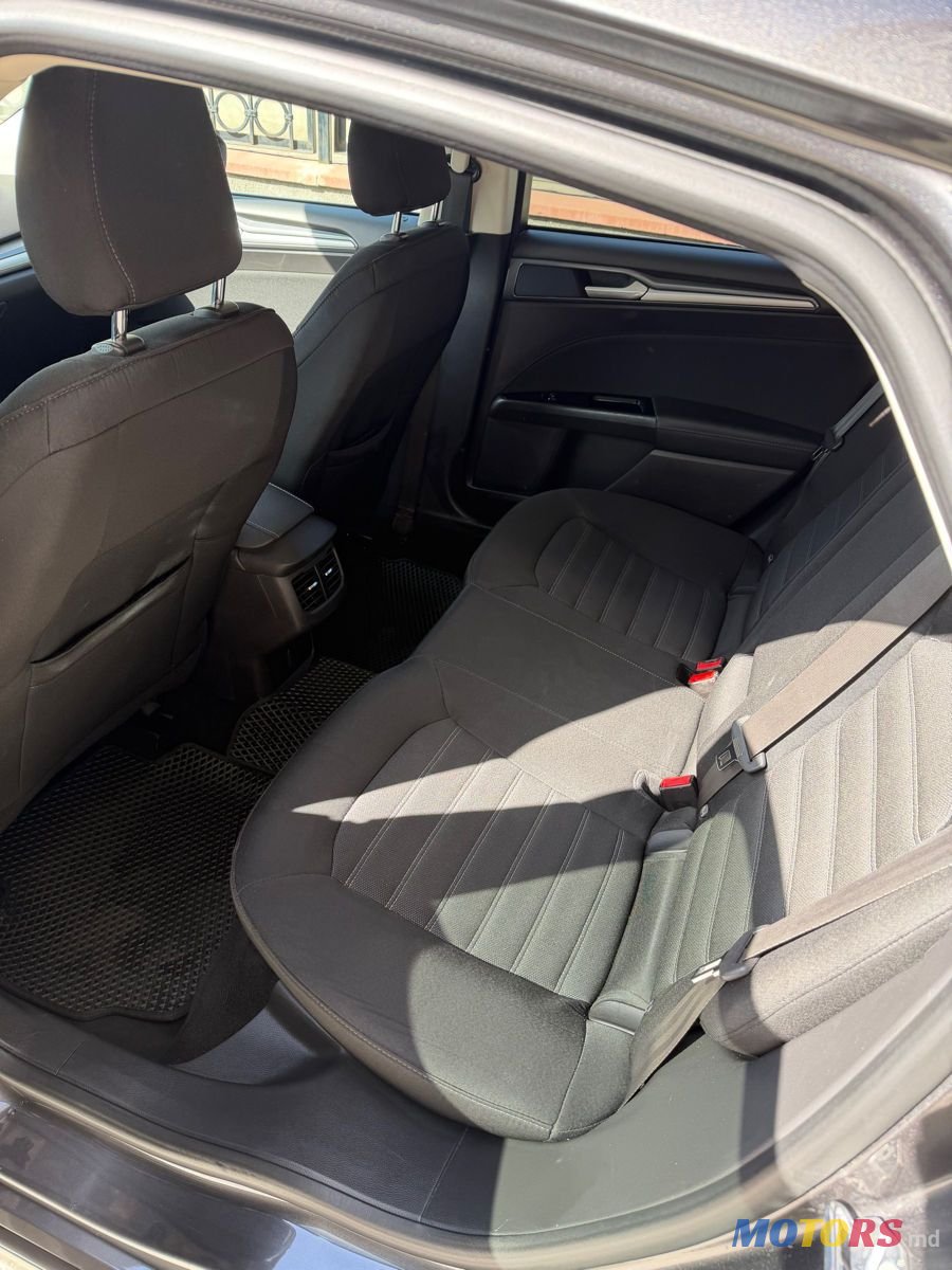 2017' Ford Mondeo photo #6