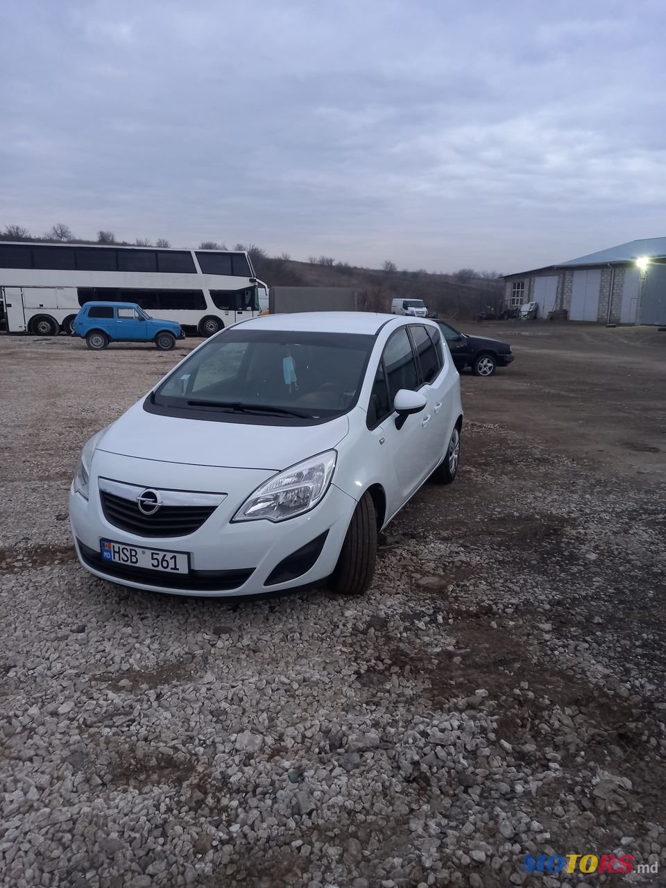 2011' Opel Meriva photo #3