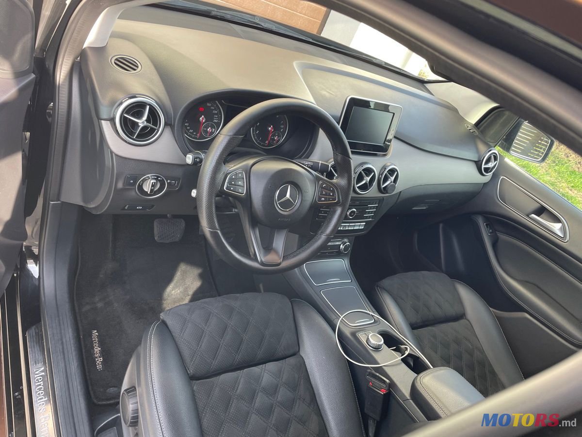 2015' Mercedes-Benz B Класс photo #6