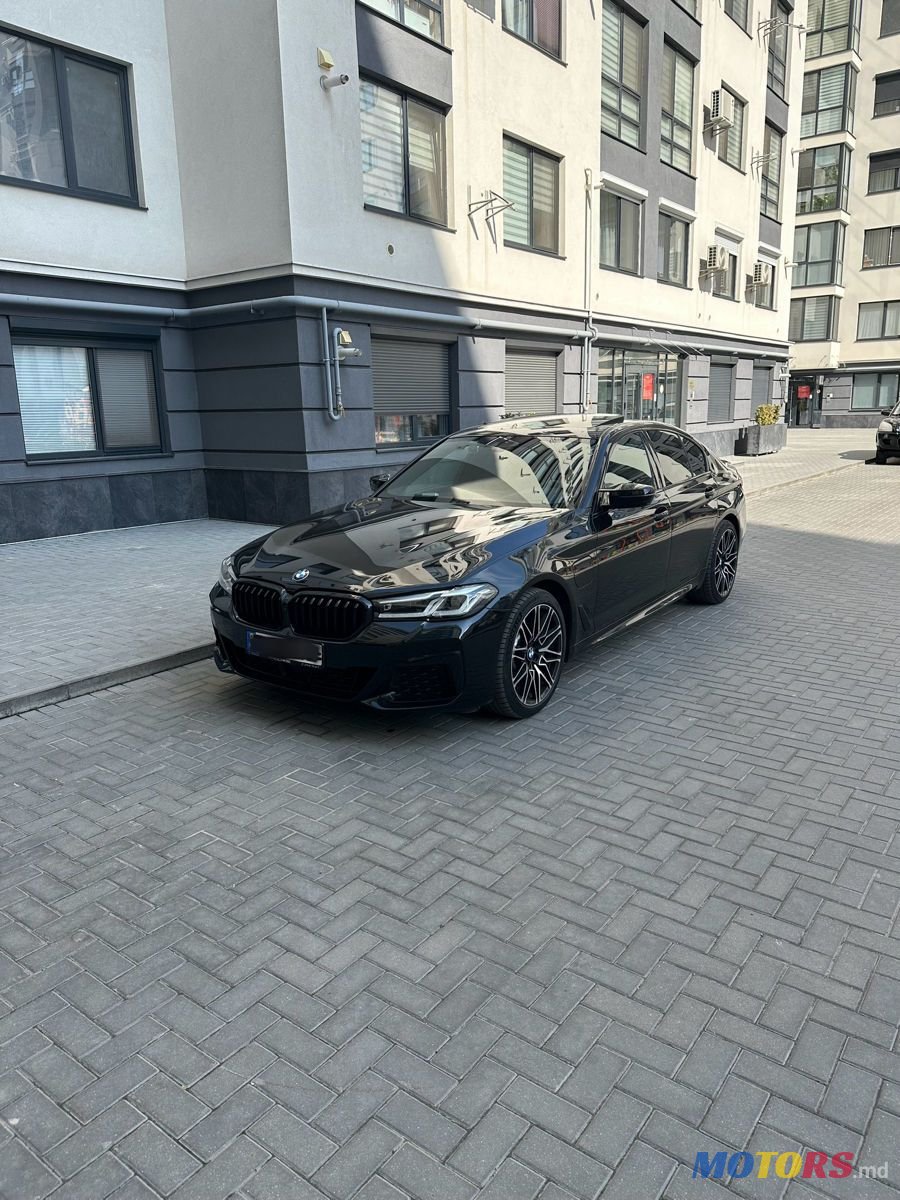 2018' BMW 5 Series photo #1