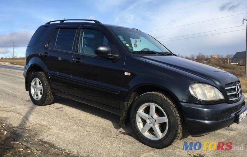 1999' Mercedes-Benz Ml photo #3