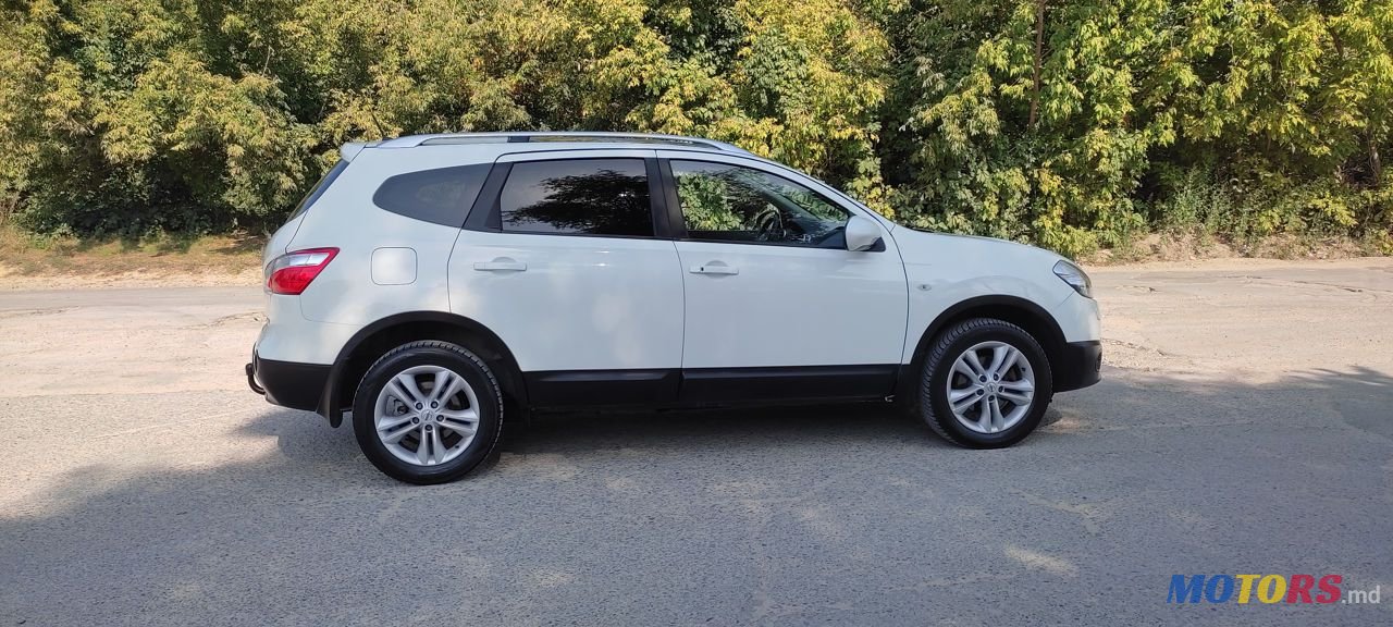 2011' Nissan Qashqai photo #3