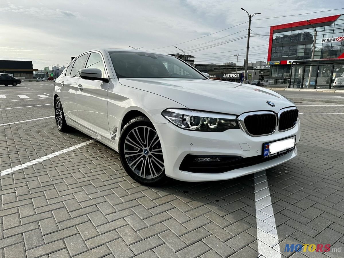 2018' BMW 5 Series photo #1