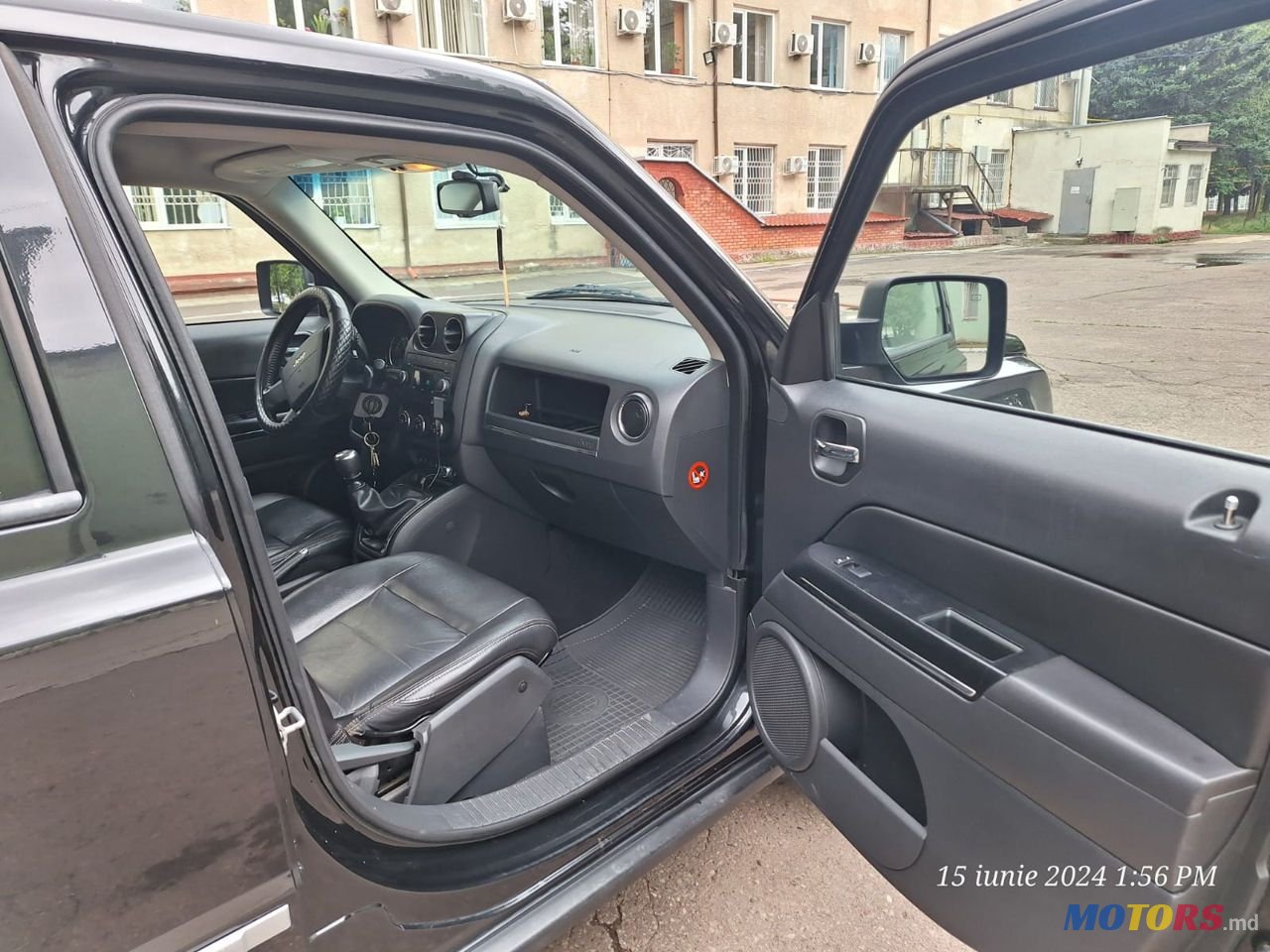 2010' Jeep Patriot photo #6