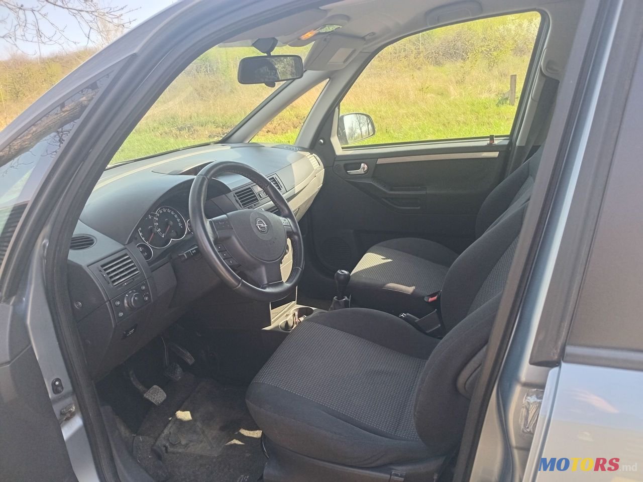 2010' Opel Meriva photo #5