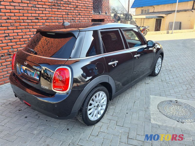 2015' MINI One photo #5