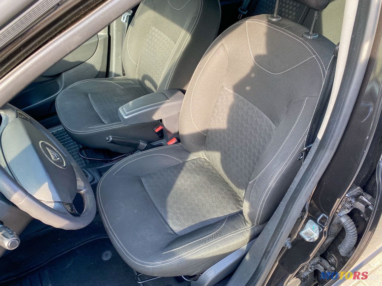 2014' Dacia Logan Mcv photo #6