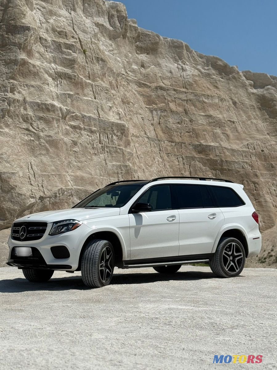 2017' Mercedes-Benz Gls-Class photo #4