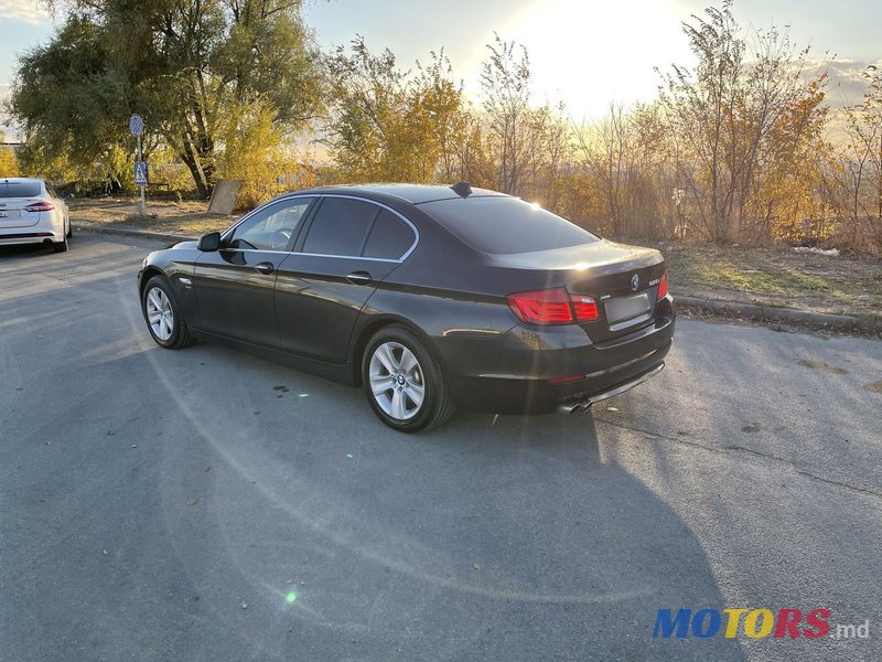 2012' BMW 5 Series photo #5