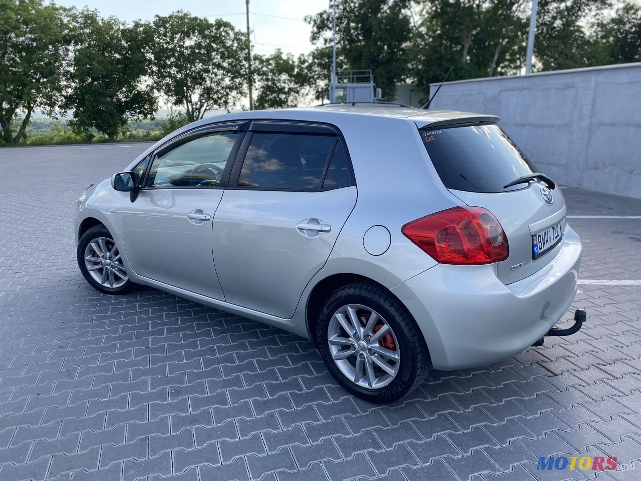 2009' Toyota Auris photo #4