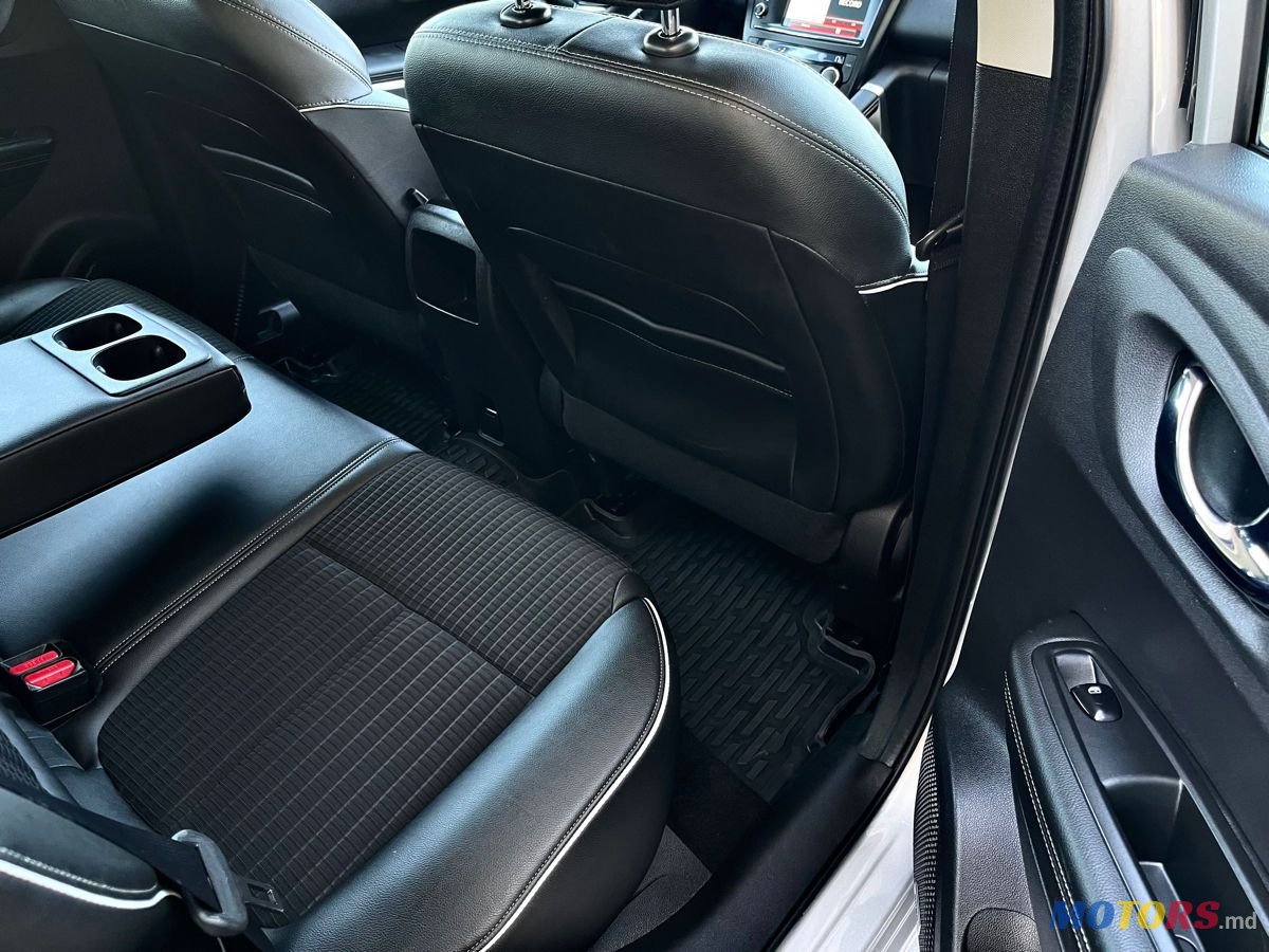 2015' Renault Kadjar photo #6