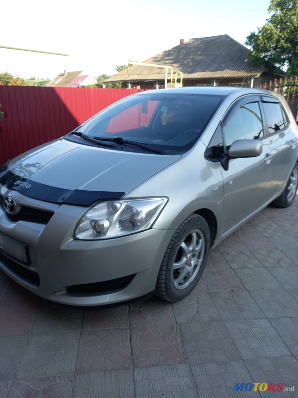 2008' Toyota Auris photo #1