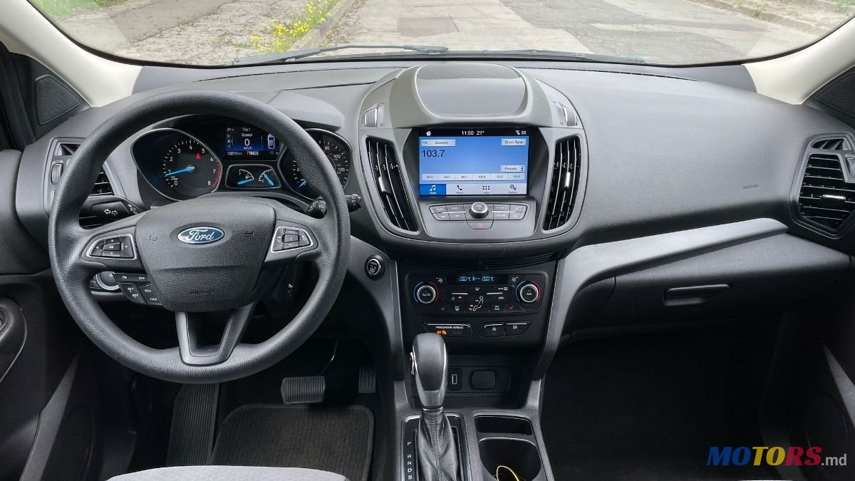 2019' Ford Escape photo #4