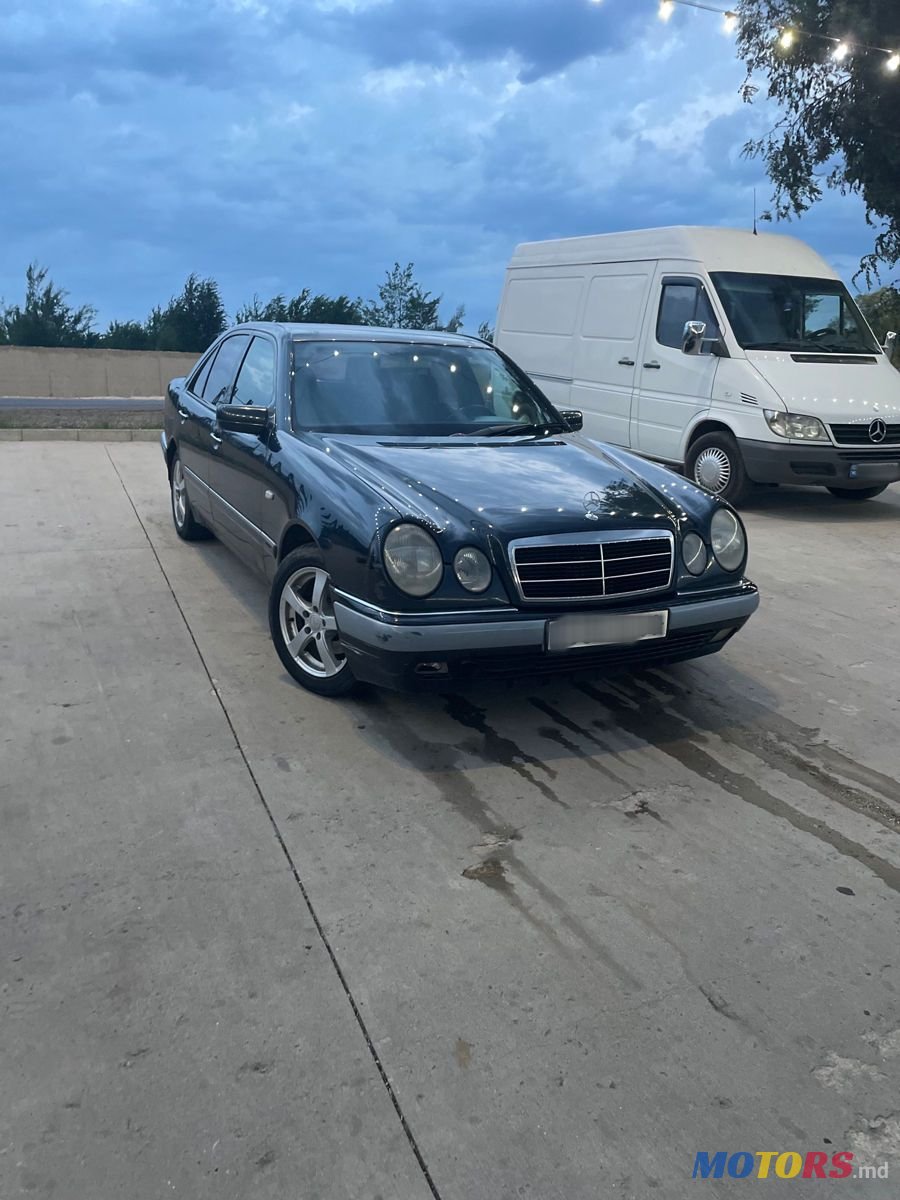1997' Mercedes-Benz E Класс photo #1