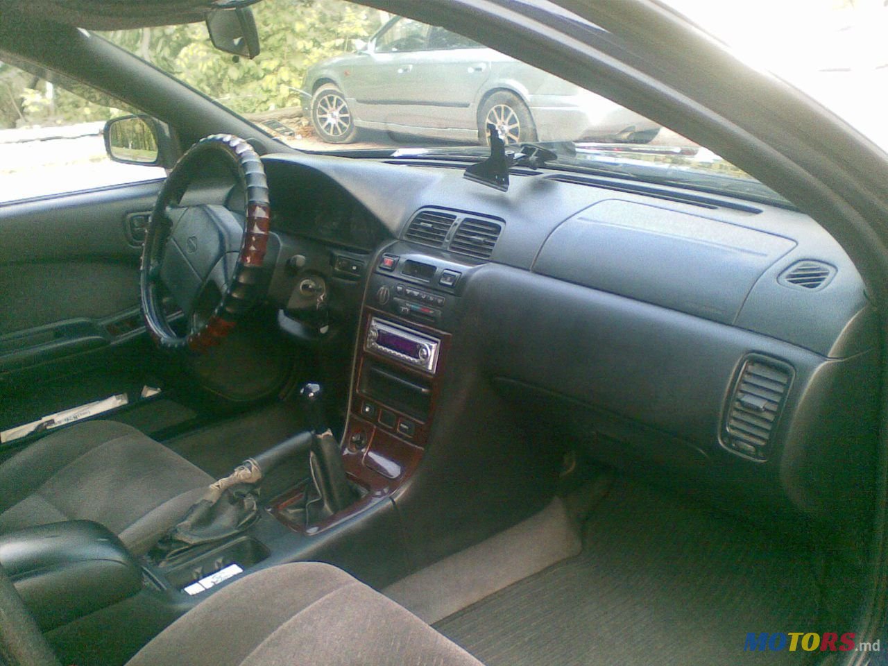 1995' Nissan Maxima photo #4