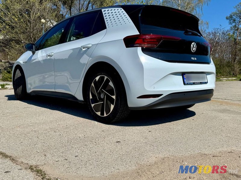 2022' Volkswagen ID.3 photo #5