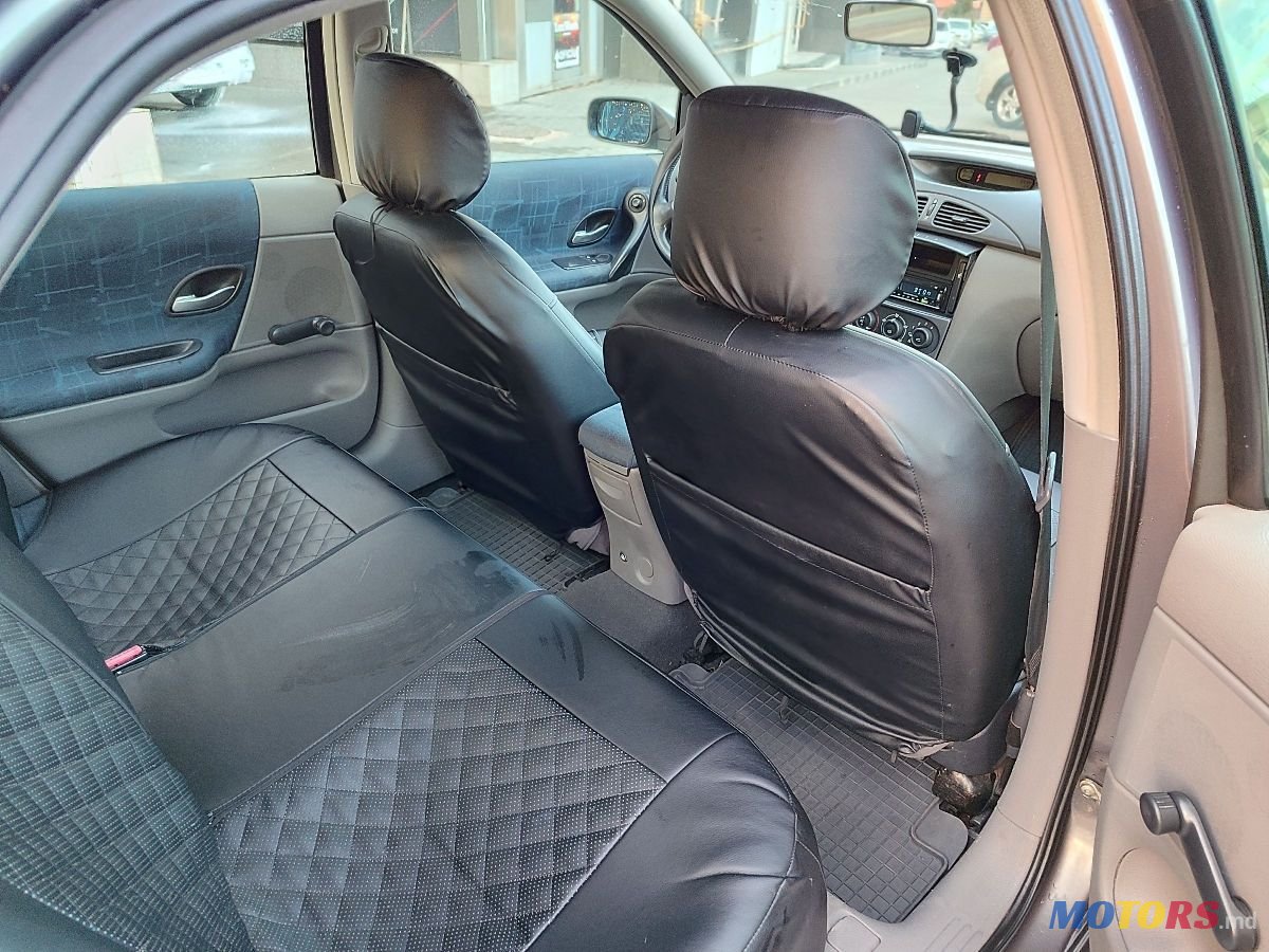 2002' Renault Laguna photo #3