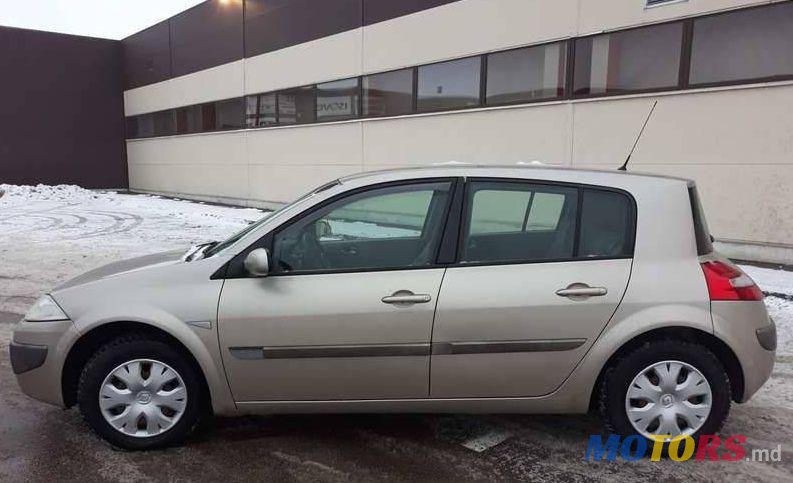 2006' Renault Megane photo #1