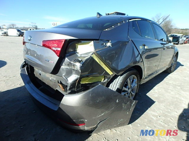 2013' Kia Optima photo #3