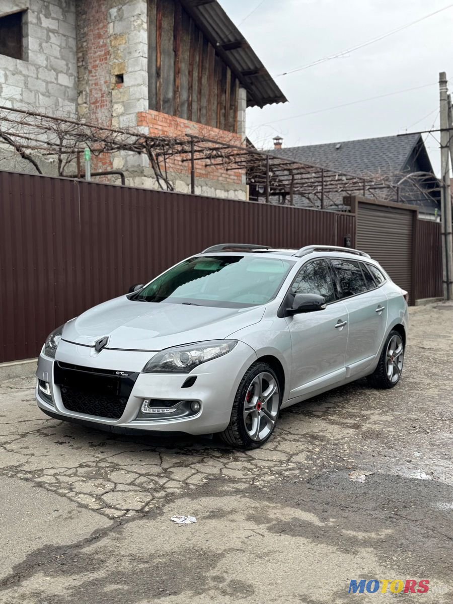 2012' Renault Megane photo #4